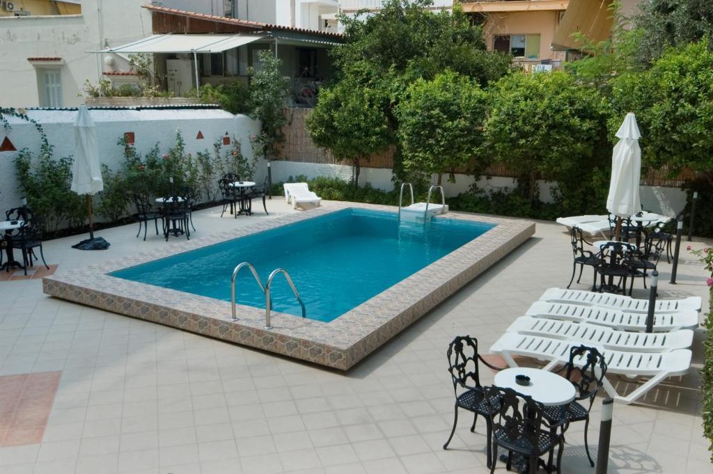 Hotel Bakos Loutráki Exterior foto